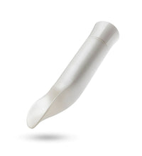 Blush Oh My Gem Bold Warming Clitoral Vibrator in Diamond