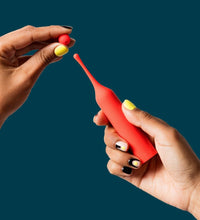 ROMP Pop Vibrating Clitoral Stimulator with Replaceable Attachment